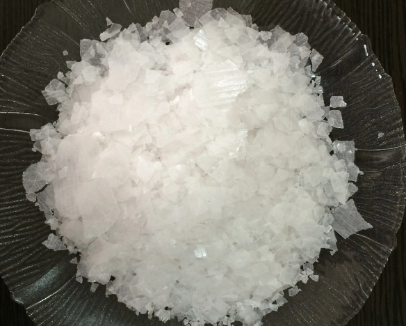 氢氧化钠配什么原料能做洗洁精呢? 氢氧化钠配什么原料能做洗洁精呢?