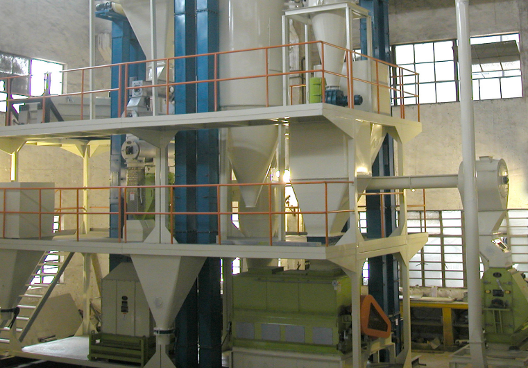 4%肉牛预混料厂家如何选择? 4%肉牛预混料厂家如何选择?